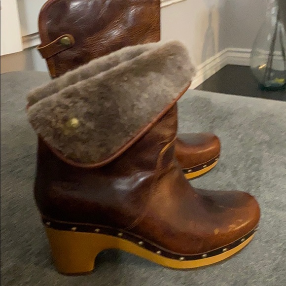 Ugg Lynnea Distressed Mid-Calf Clog Boots Size 7 - Picture 9 of 13